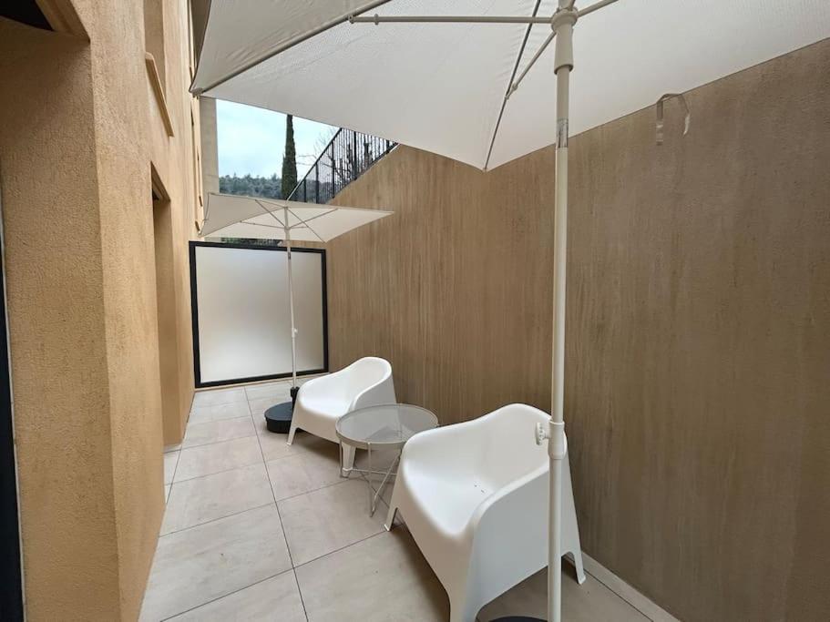 Prestige View 103 Apartment Eze Bagian luar foto